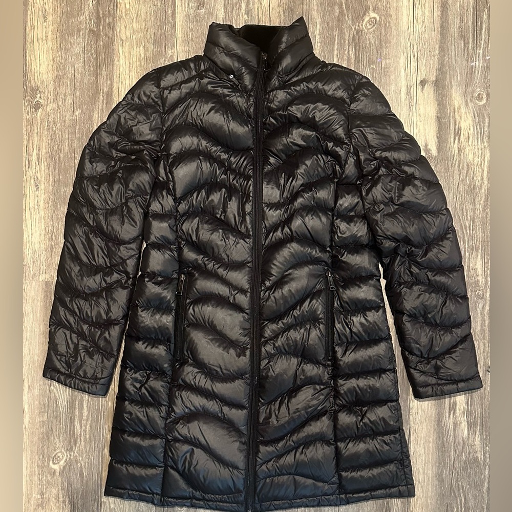 Black Andrew Mark coat in good condition